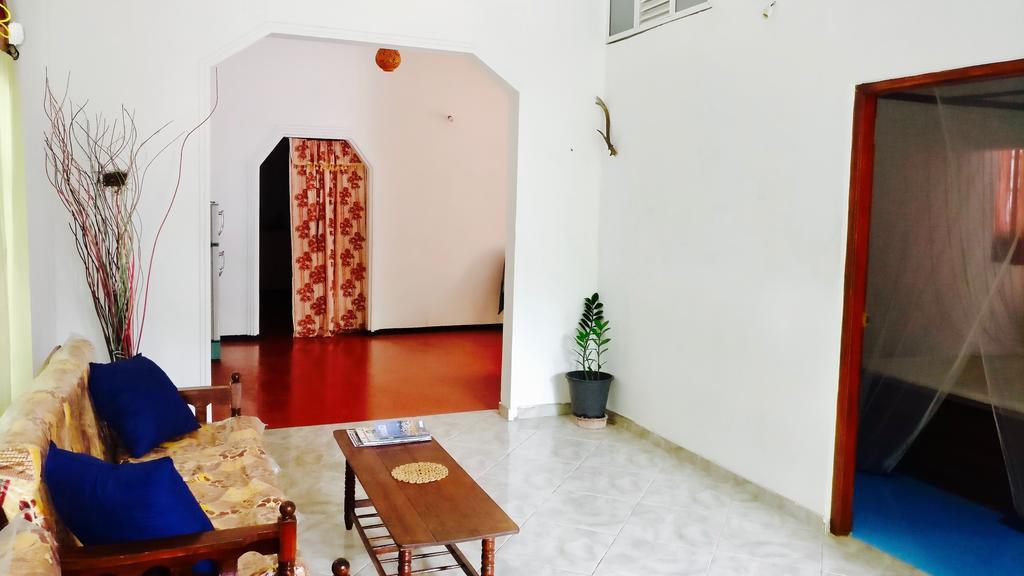 Aluthgedara Guest House Unawatuna Exterior foto
